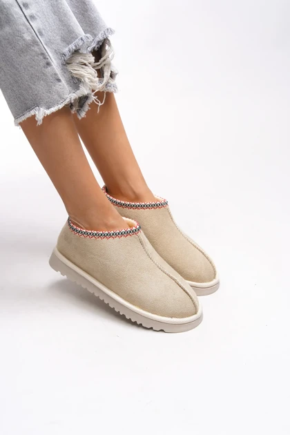 بوت و نیم بوت زنانه ریکان riccon