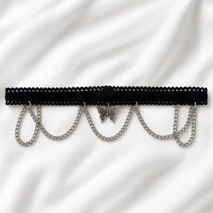 گردنبند چوکر مشکی طرح پروانه و زنجیر آویز