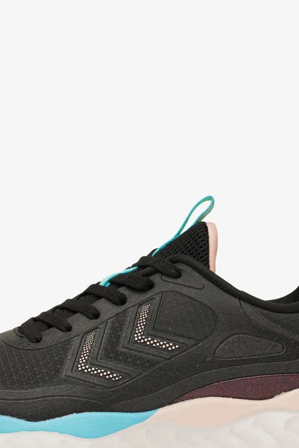 کفش پیاده روی زنانه hummel