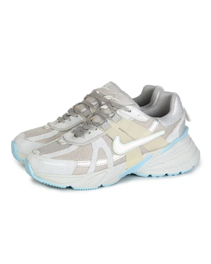 کتانی زنانه و دخترانه نایک مدل NIKE V2K