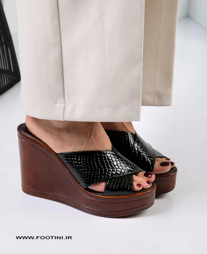 صندل زنانه لژدار سنگی SSE