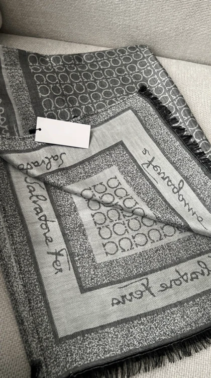 shawl 0219