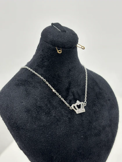 گردنبند نقره زنانه تاج مینیمال 988