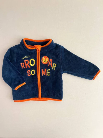 سویشرت زمستانی کودک طرح گلدوزی شیر20034