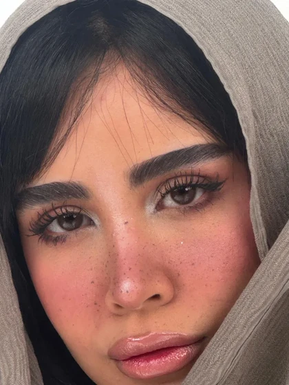 لنز رنگی سالانه جمستون Gemeston