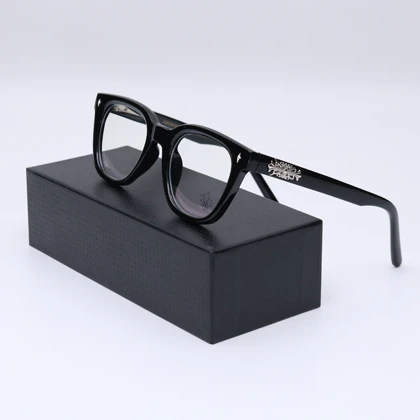 عینک از برند CHROME HEARTS کد 181429