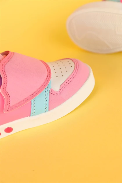 کتانی بچگانه اورجینال vicco vicco