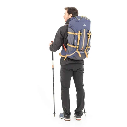 کوله پشتی کچوا FORCLAZ 50 EASYFIT سورمه ای