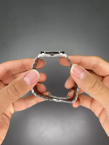 ساعت مچی گوچی بند سیلور صفحه طوسی Gucci