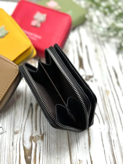 کیف پول زنانه