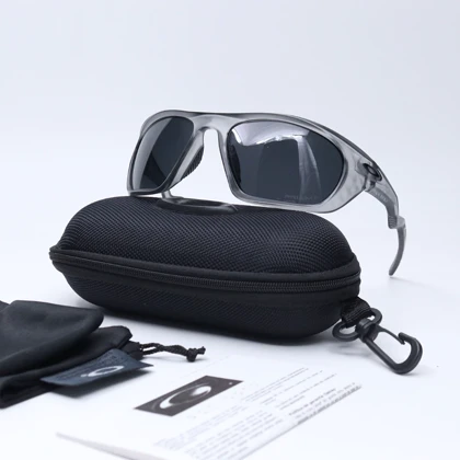عینک برند OAKLEY کد 181408