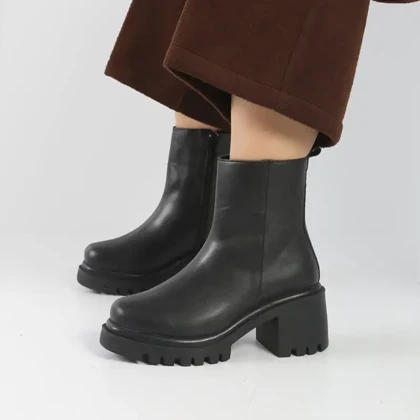 بوت و نیم بوت زنانه و دخترانه مدل بغل زیپ رنگ مشکی کد M901