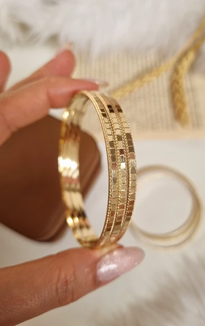 النگو طلاروس باریک پوست ماری