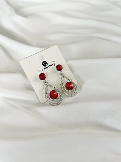 گوشواره مجلسی فول نگین طرح اشک