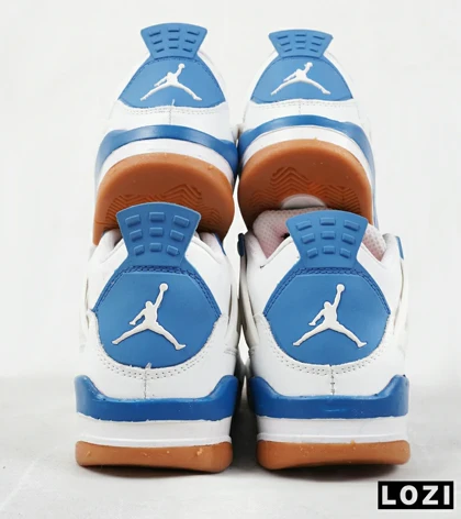 کفش کتانی ساق‌دار مردانه سفید آبی Nike air jordan 4