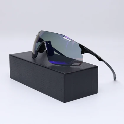 عینک از برند OAKLEY کد 181440