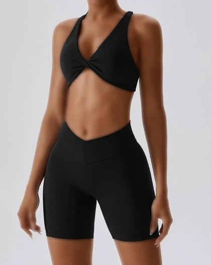 ست ورزشی زنانه فلامنت مدل بکلس