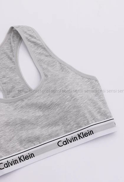 ست دو تیکه زنانه Calvin Klein کد30000008