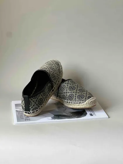 کفش توری برچ سرمه ای