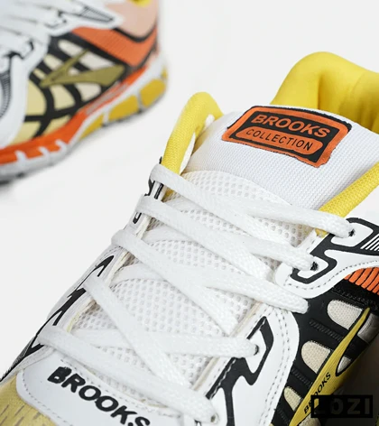 کفش کتانی بزرگ پا نارنجی زرد BROOKS adrenaline gts 22