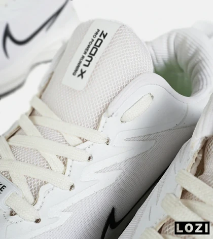 کفش کتانی مردانه سفید مشکی NIKE zoom x