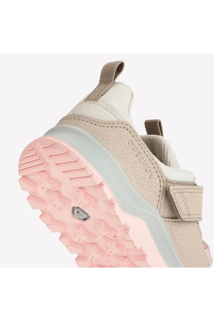 کفش های طبیعت گردی بچگانه decathlon