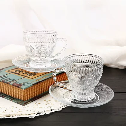 فنجان و نعلبکی چای خوری طرح مدرن DELI