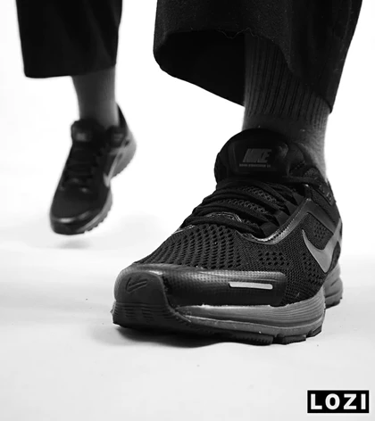 کفش کتانی مردانه مشکی طوسی 24 NIKE zoom structure