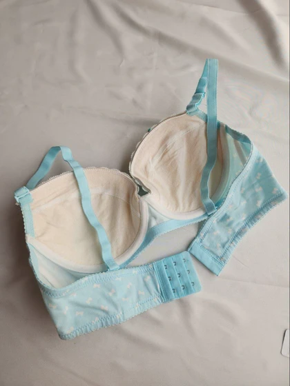 سوتین نخی فنردار جکدار bilim کد: 1273