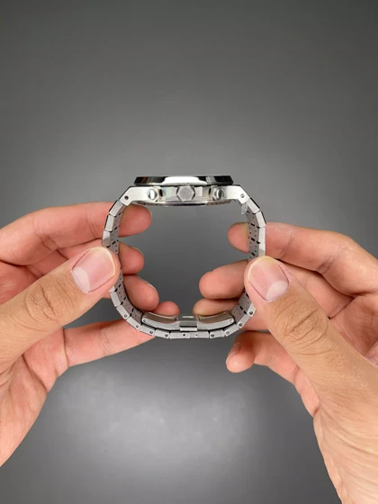 ساعت مچی اودمار پیگه کورنوگراف بند سیلور صفحه سفید Audemars Piguet