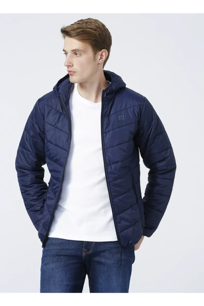 کت و کاپشن مردانه hummel