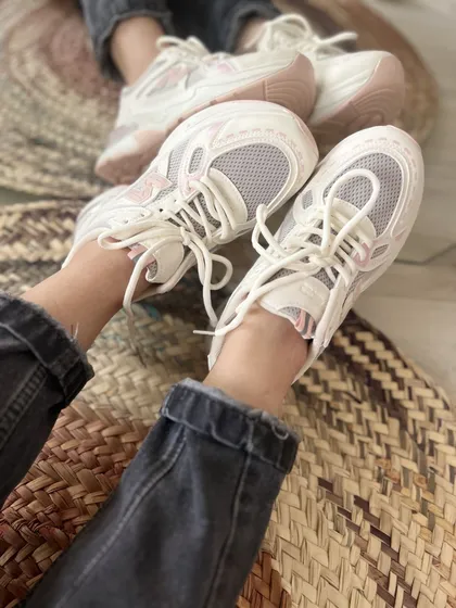 کفش نیو بالانس وارداتی صورتی k shoes
