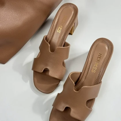 پاشنه هرمس لوشا 4446