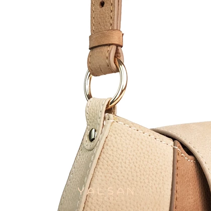 کیف دوشی زنانه چرم یلسان مدل آوید کد 218-HR