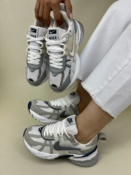 کتانی زنانه نایک وی تو کی nike V2K Run Womans کد 1144