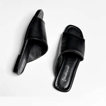 کفش صندل زنانه مدل Stradivarius Sandal - SCr21