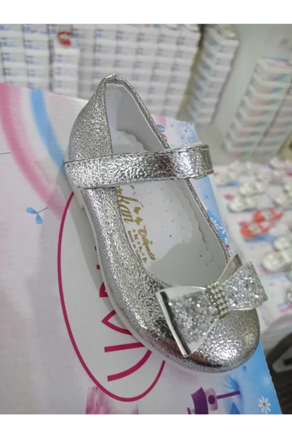 کالج بچگانه sare-cocuk-giyim