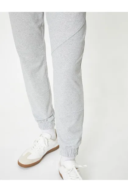 جیب شلوار ورزشی Jogger با جیب کمری با تناسب راحت 5WAL40007IK