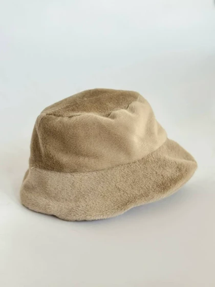 ست کلاه باکت و گوش گیر زمستانی زنانه مدل pilo