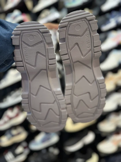 بوت مردانه سفید برشکا