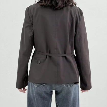 کت زنانه لینن پشت جیب