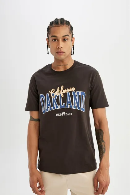 تیشرت آستین کوتاه یقه پرینت معمولی C5671AX24HS