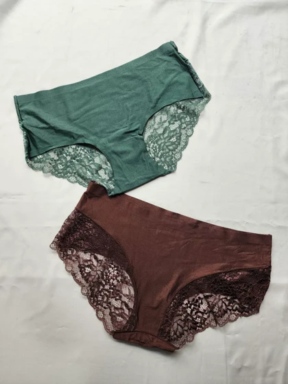 شورت دانتل و ساتن بدون لبه دوخت کد: 1459