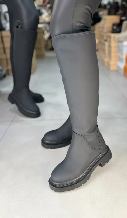 406 - بوت زیرزانو داخل خز 406