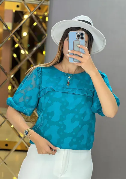 کراپ مجلسی دنیرا