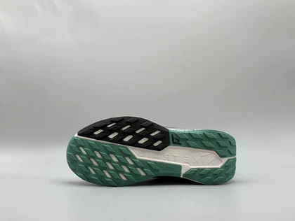 کتانی نایکی پگاسوز تریل 5 سفید سبز/Nike Trail 5