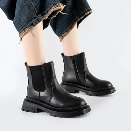 بوت و نیم بوت زنانه و دخترانه مدل بغل کش زیپی رنگ مشکی کد M585