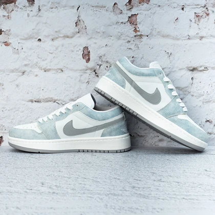 کفش کتانی زنانه نایک ایر جردن 1 هایپر (Nike Air Jordan 1 Low Hyper) کد 2332