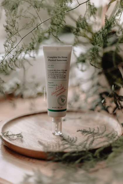 کرم ضد آفتاب اکسیس وای AXIS-Y مدل No-Stress SPF 50+