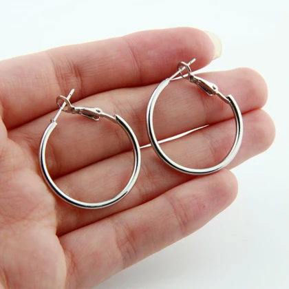 گوشواره زنانه مدل حلقه‌ای